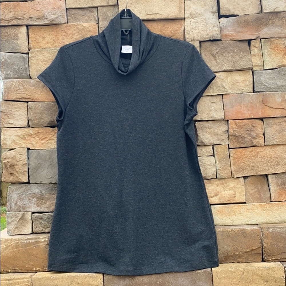 CAbi roll up tee
